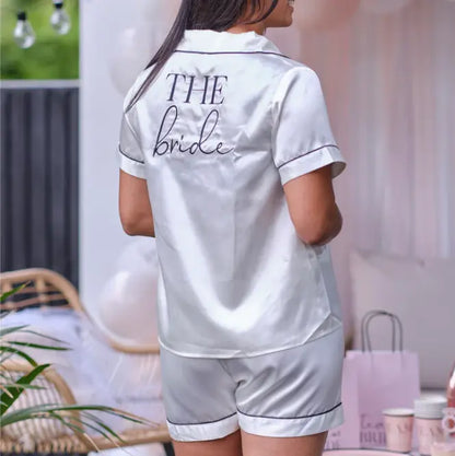 Pyjama en satin short brodé - Le cadeau parfait pour une EVJF ou une Bride Party BLOSSOM HIDADJESS